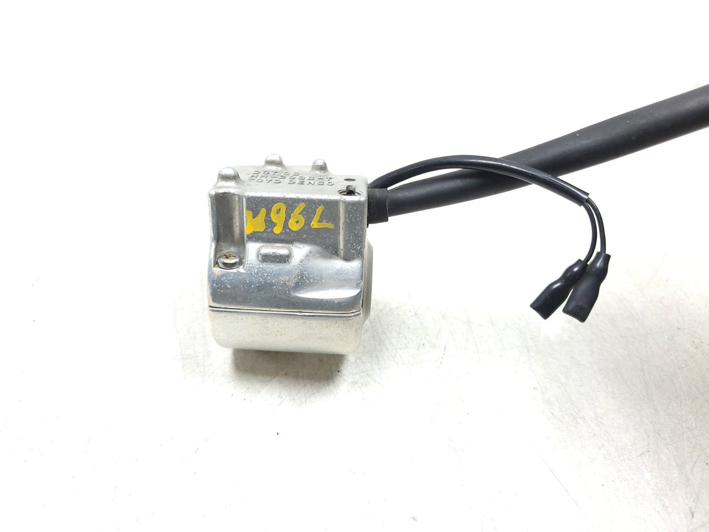 2002 Honda Magna Vf 750c Left Switch Turn Signal OEM