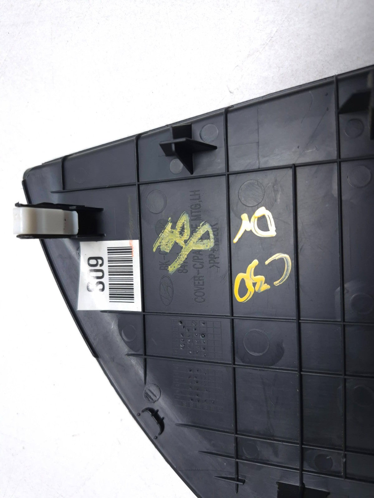 2013 Hyundai Genesis Coupe Dash End Cap Cover Left & Right Pair OEM