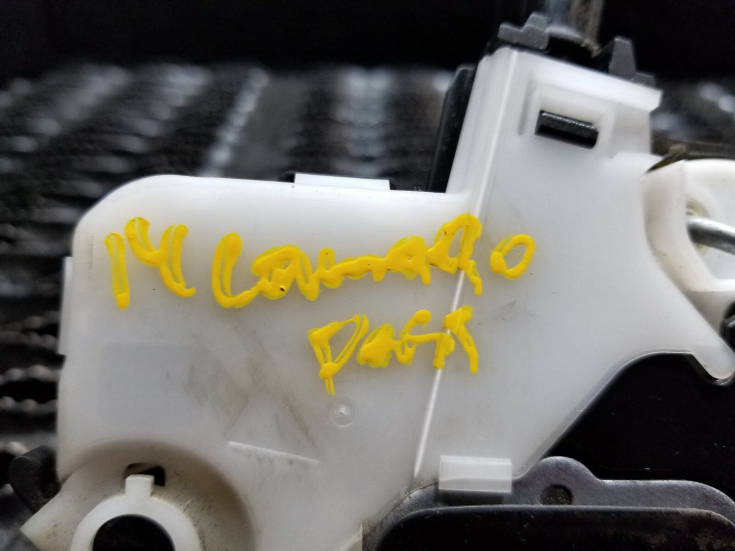 2014 Chevrolet Camaro Front Passenger Door Lock Latch Actuator OEM