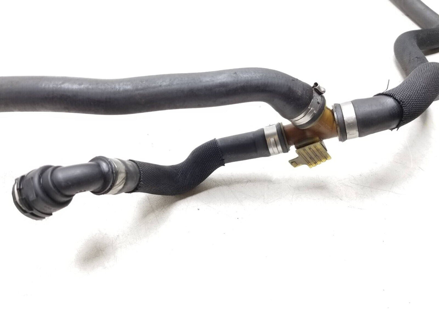 2007 - 2013 BMW X5 E70 HVAC Heater Control Water Valve Cooler W/ Hose OEM