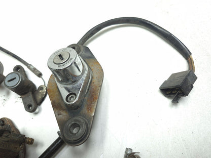 1991 Kawasaki Vulcan 500 En500 Misc Bolt & Hardware Bracket OEM