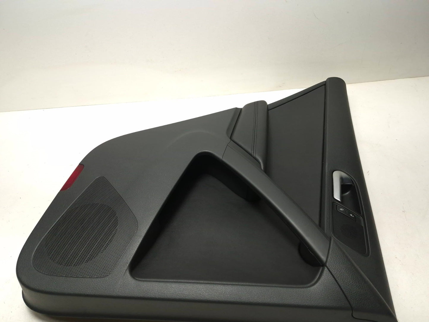 2011 Volkswagen Tiguan Rear Interior Door Trim Panel Left & Right Pair OEM