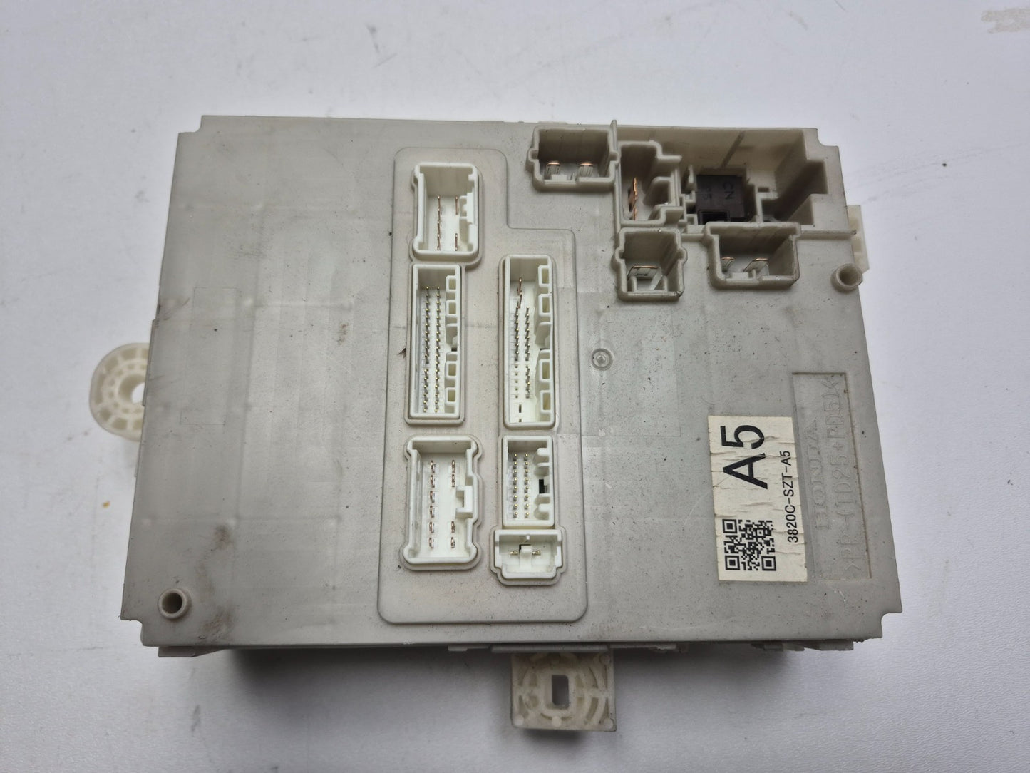 2014 Honda Cr-z Cabin Interior Fuse Box Relay  OEM