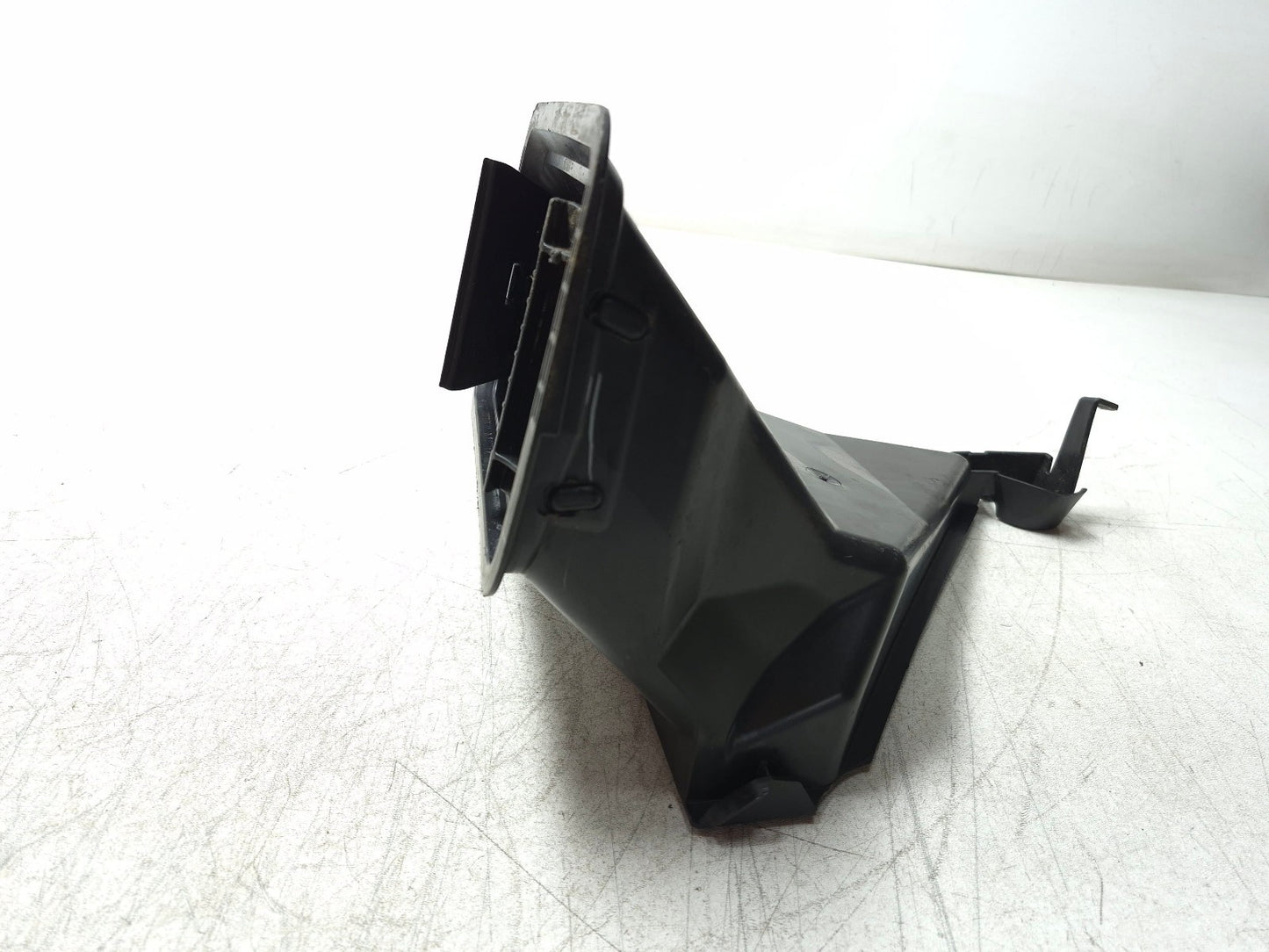2008 BMW X6 Front Left Cabin Filter Air Duct Housing OEM 64319175465
