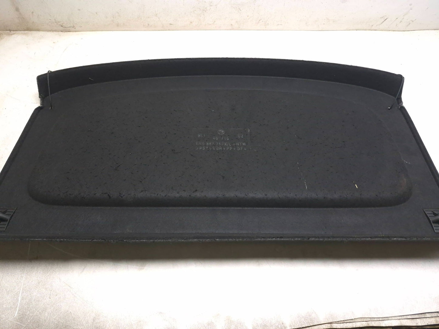 2011 Volkswagen Tiguan Trunk Privacy Cargo Shelf Parcel Cover OEM