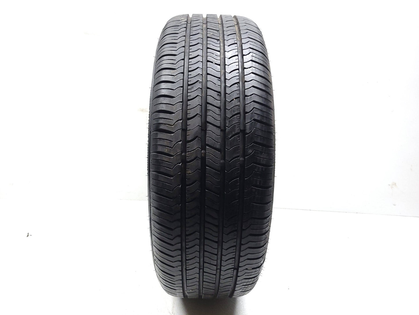 2012 Nissan Rogue Wheel Rim W/ Tire 225/55r18 10/32" OEM