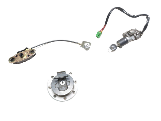 2006 Suzuki Gs 500fk Lock Ignition Switch & Lock Fuel Cap Set OEM