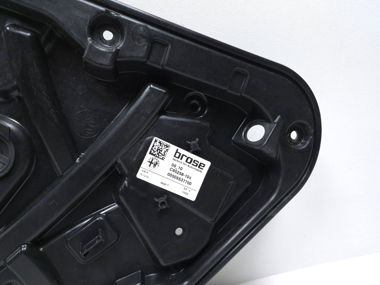 2021 Alfa Romeo Giulia Rear Door Window Regulator Panel Passenger Side Oem✅