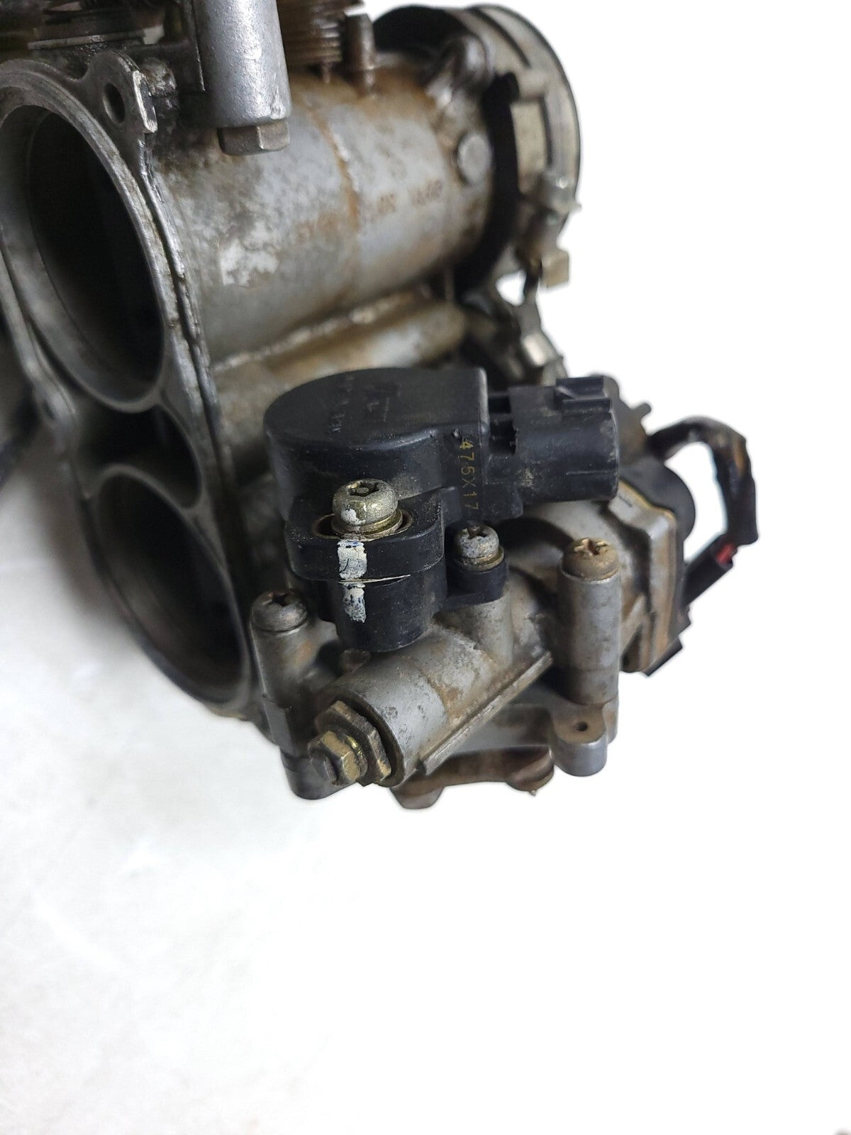 2004 - 2006 Yamaha Yzfr1 R1 Throttle Body OEM