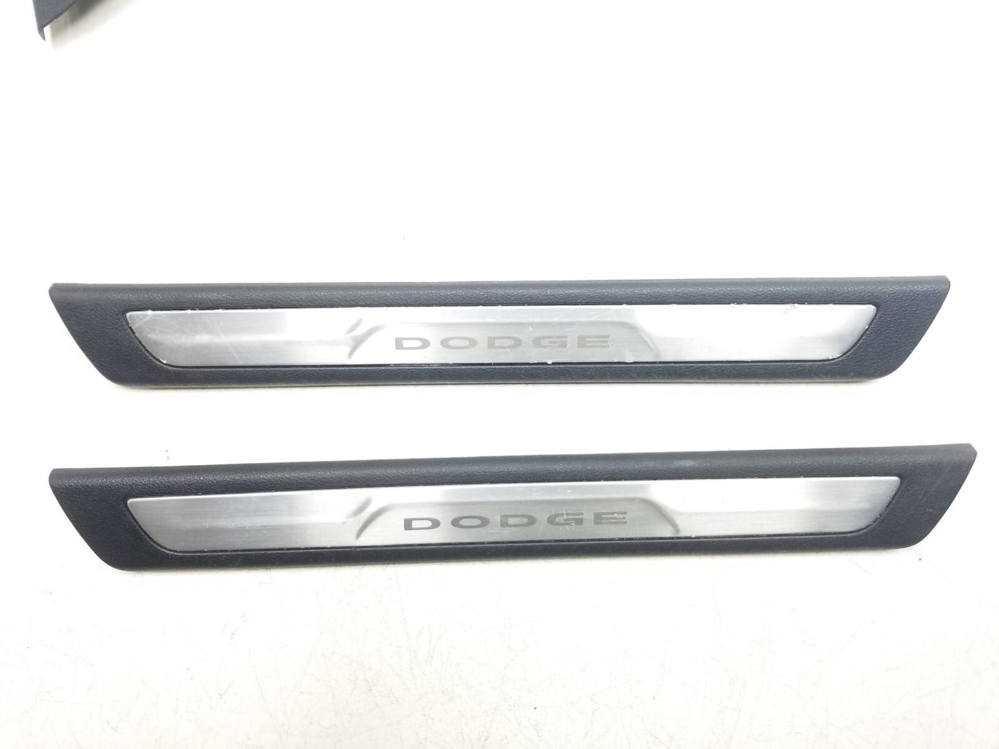 2016 Dodge Durango Door Sill Scuff Plate Cover Trim 4pcs OEM
