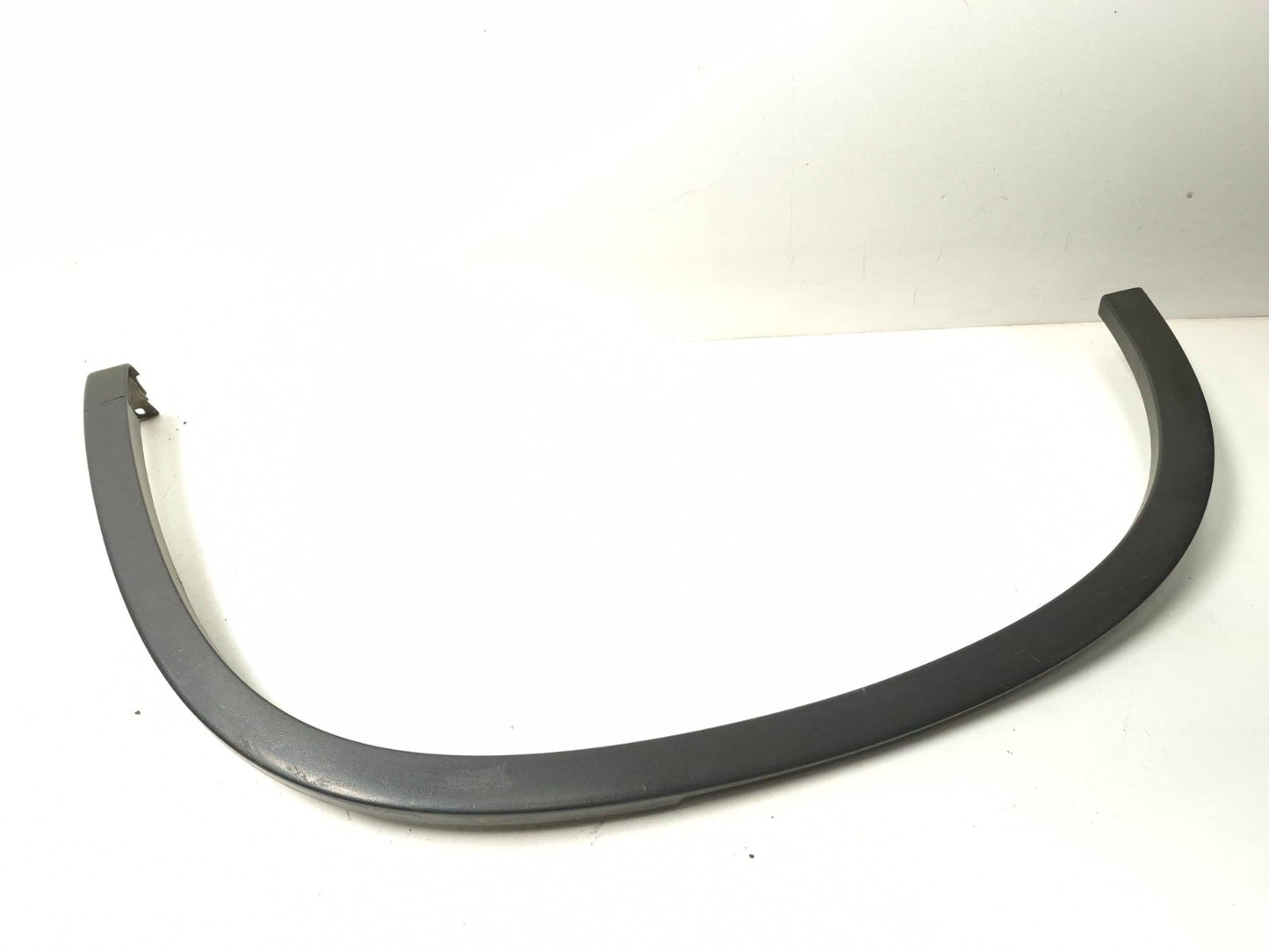 2011 Volkswagen Tiguan Wheel Arch Flare Molding Rear & Front 4 Pcs OEM
