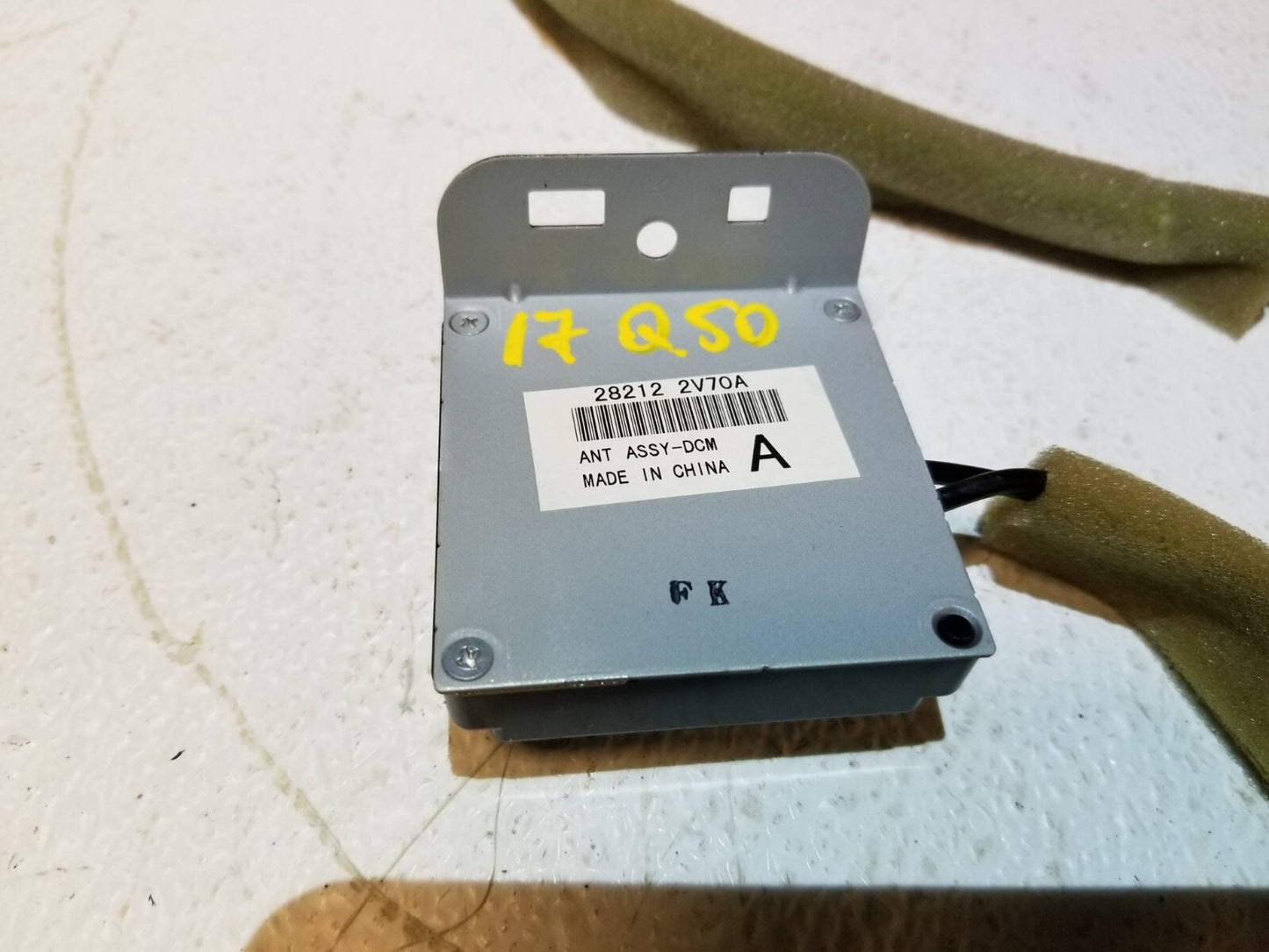 2017 Infiniti Q50 Telephone Antenna Receiver Module OEM