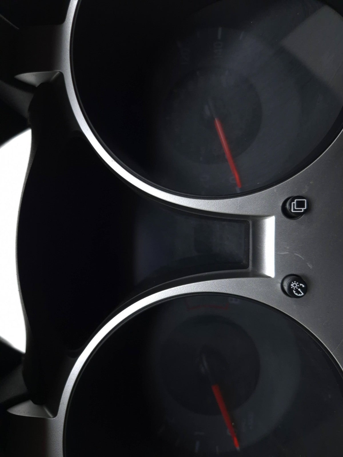 2015 Nissan Juke Speedometer Instrument Panel OEM