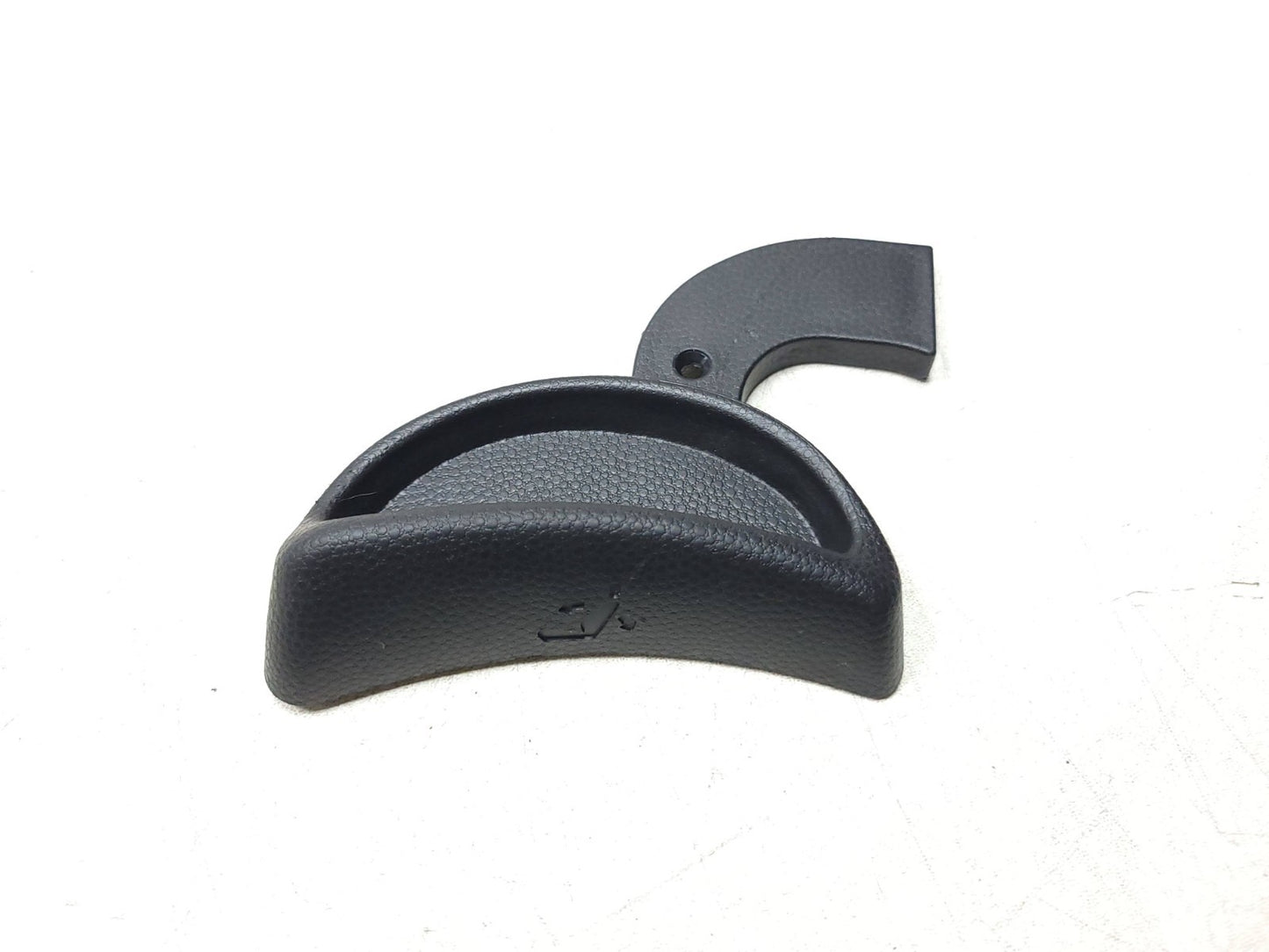 2016 Kia Soul Seat Side Trim & knob Front Passenger Side Right OEM ☑️