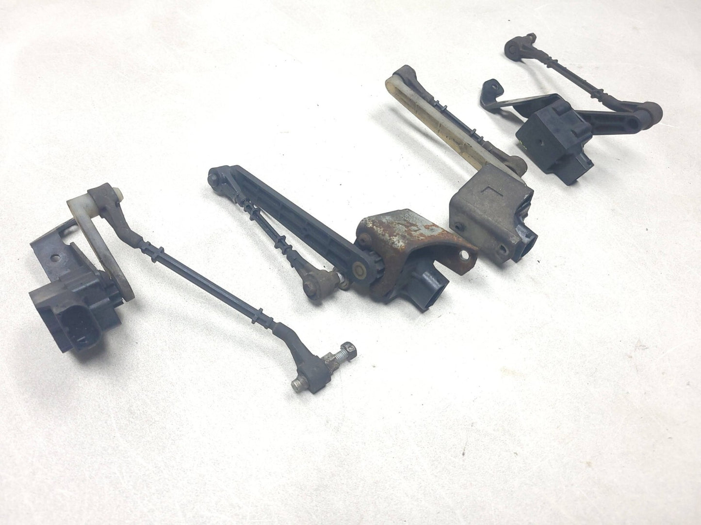 2007 Range Rover Suspension Height Level Sensor Front & Rear 4 Pcs OEM