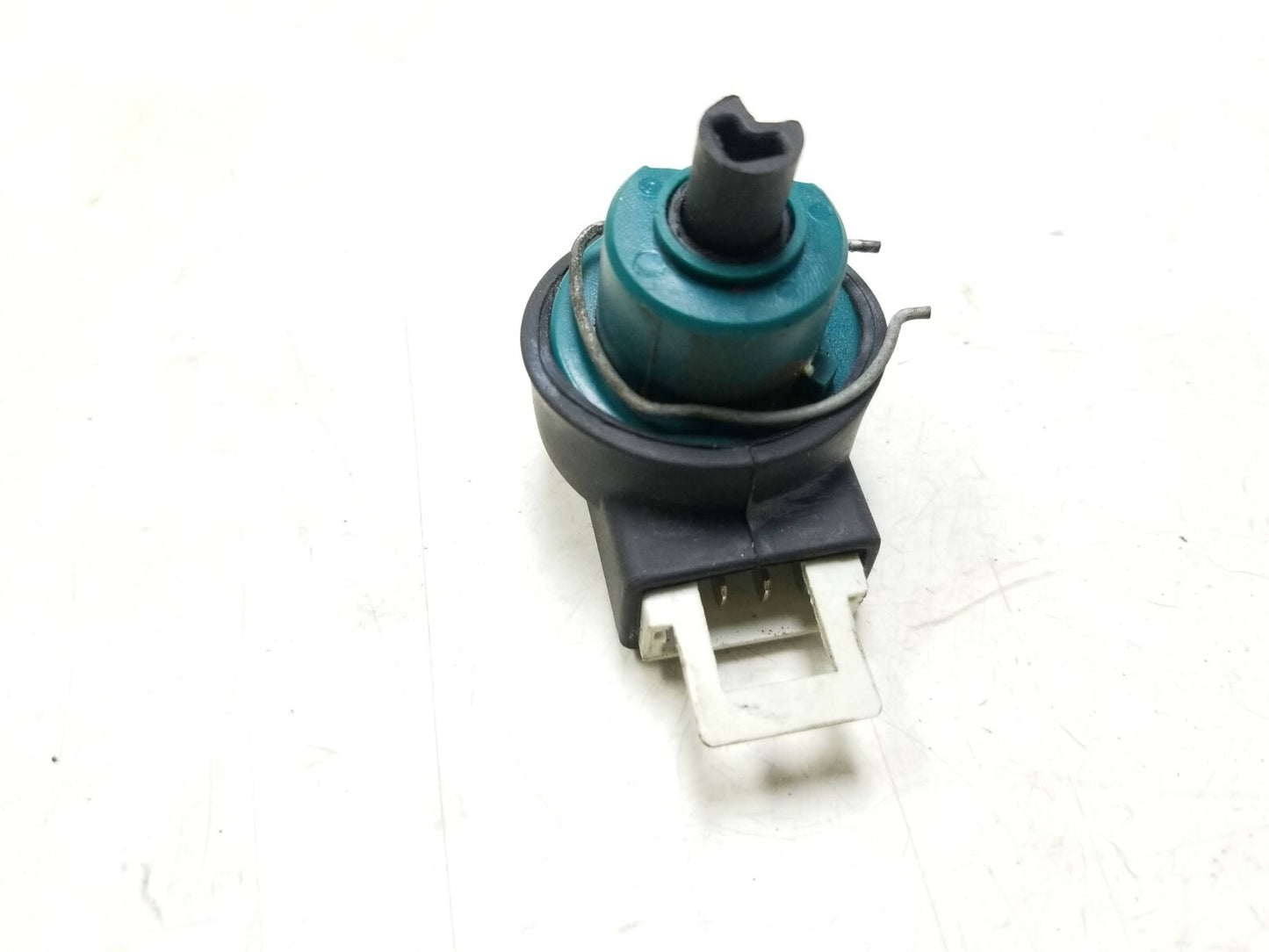 2017 - 2021 Piaggio Bv 350 Switch Key Ignition Lock OEM