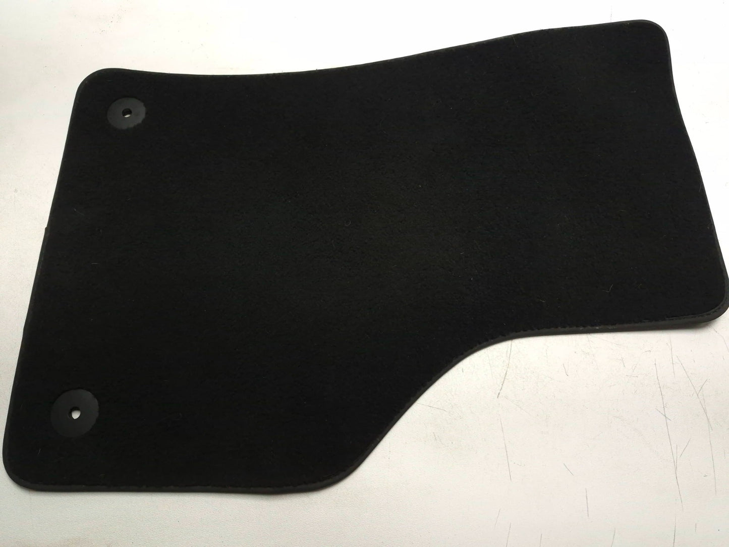 2015 Volkswagen Golf Floor Mat Carper 4pcs OEM