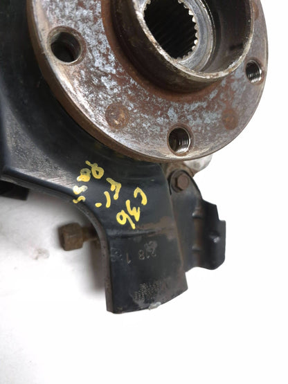 2014 Fiat 500l Wheel Spindle Knuckle Front Passenger Side Right OEM