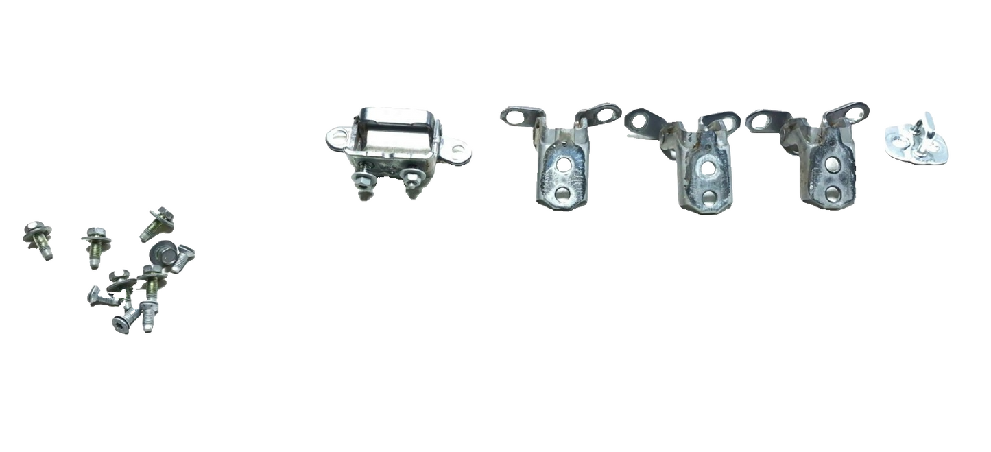 2015 Nissan Juke Door Hinge Passenger Side Right Front & Rear OEM