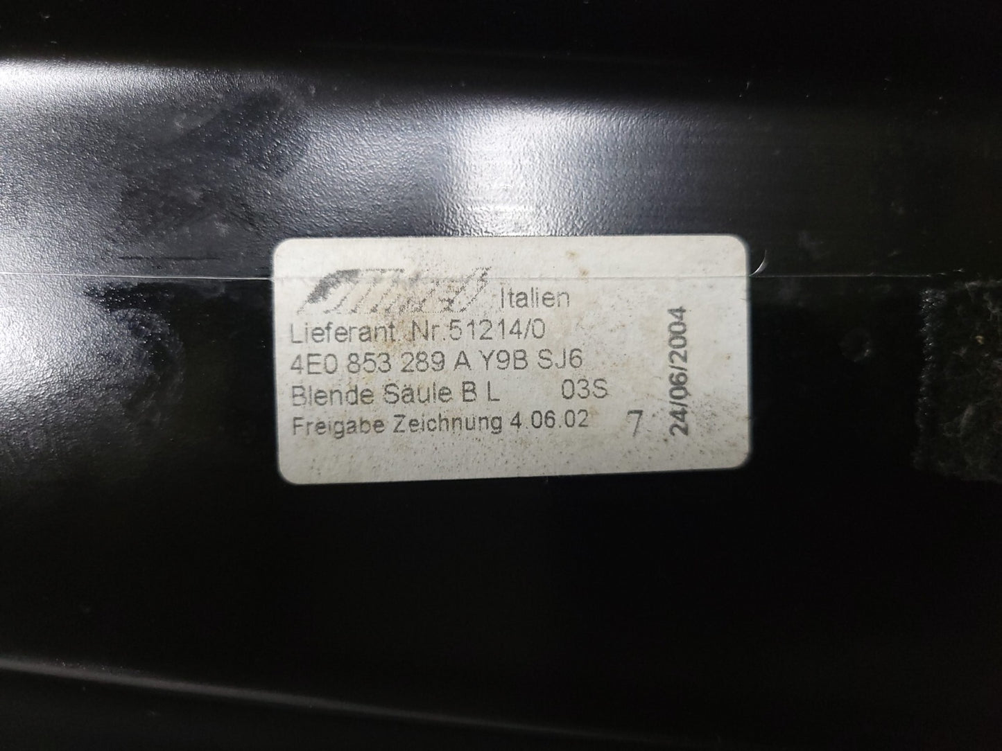 2004 - 2010 Audi A8l Door B Pillar Exterior Molding Left & Right OEM