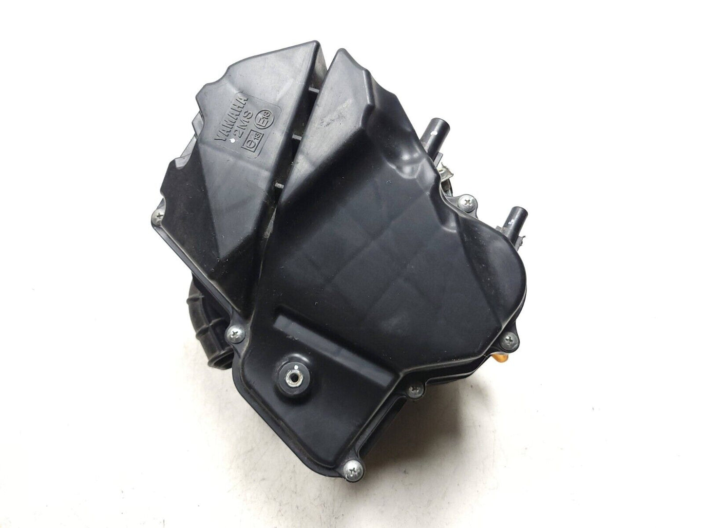 2015 - 2018 Yamaha Yzf-r3 Yzfr3 Air Cleaner Box Filter Housing OEM