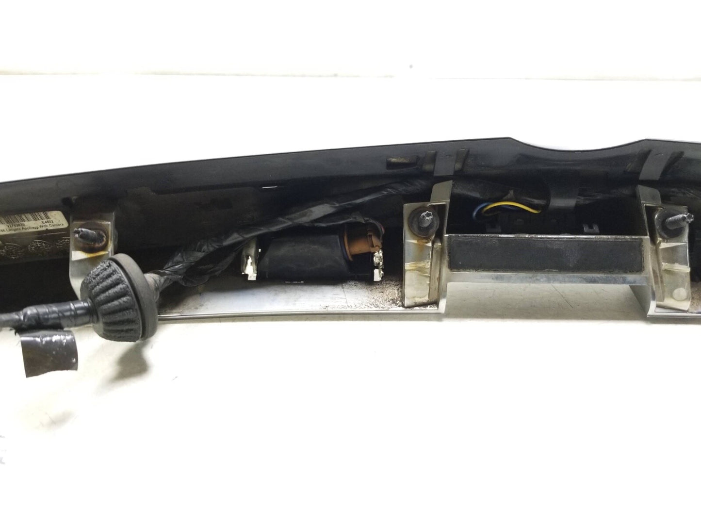 2010 - 2016 Cadillac SRX Liftgate License Plate Lamp Assembly W/ Camera  OEM