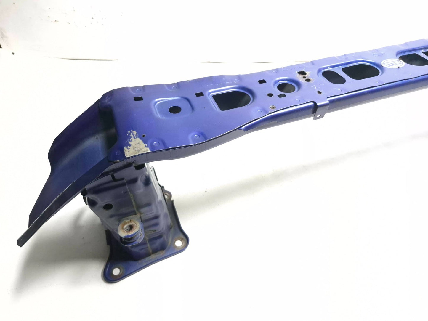 2014 Ford Focus Front Bumper Reinforcement Impact Bar Beam OEM