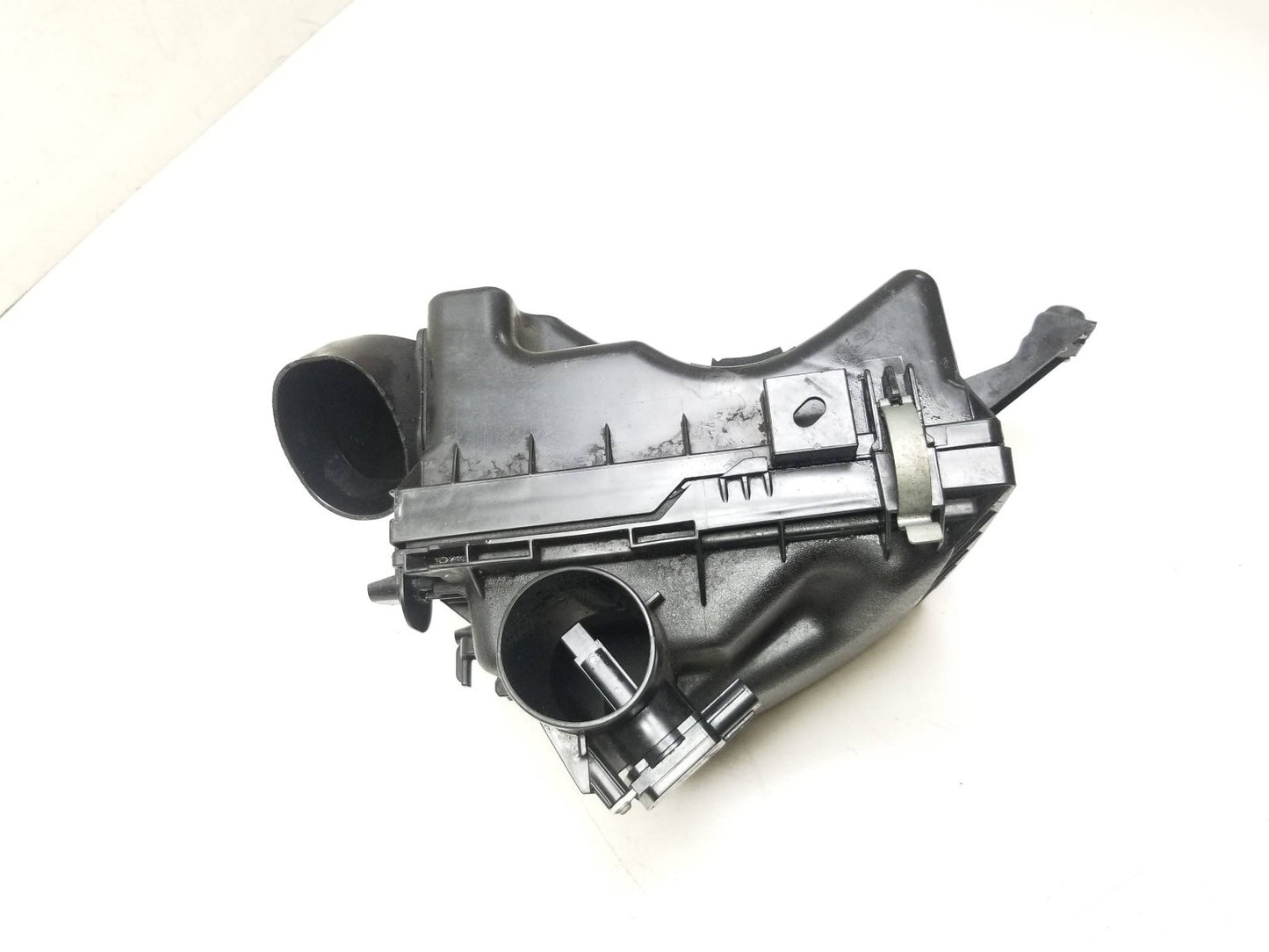 11-17 Lexus CT200h Air Filter Housing Box Oem✅