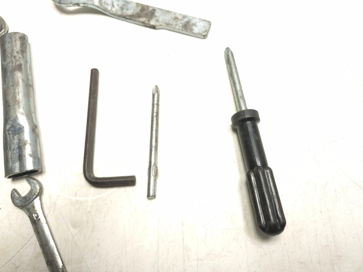 2007 Kawasaki Ninja 250 Ex250 F Tool Kit Set OEM