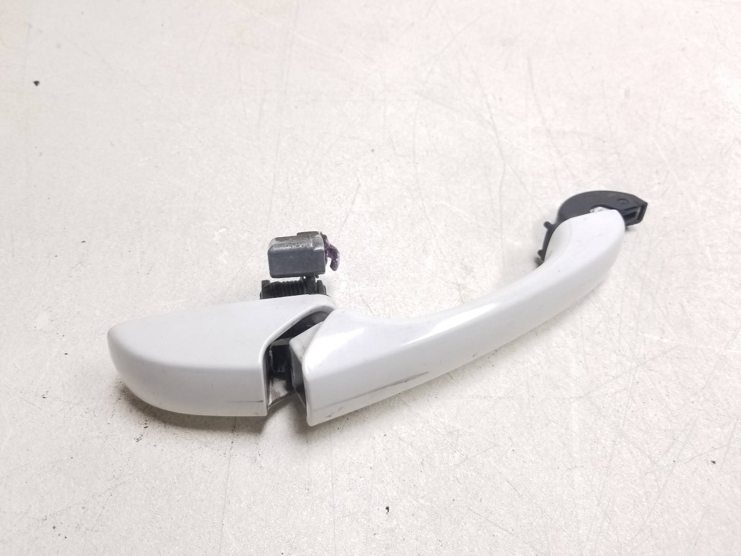 13 20 Dodge Grand Caravan Exterior Door Handle Front Passenger Side Right OEM