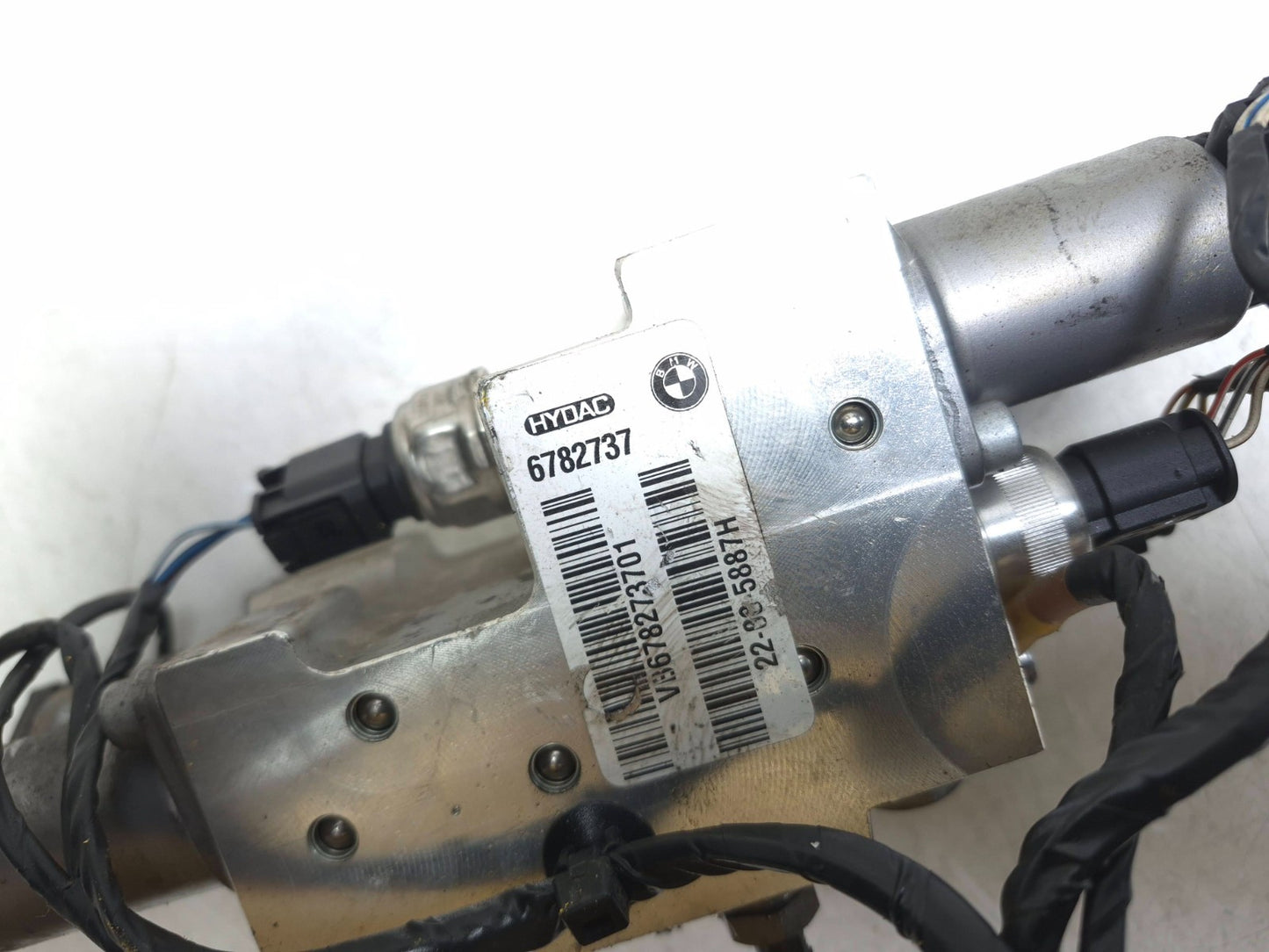 2008 BMW X6 E71 Dynamic Drive Suspension Valve Block OEM