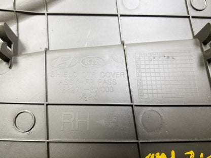 2011 - 2013 Kia Sportage Front Seat Side Trim Cover Passenger Side Right OEM