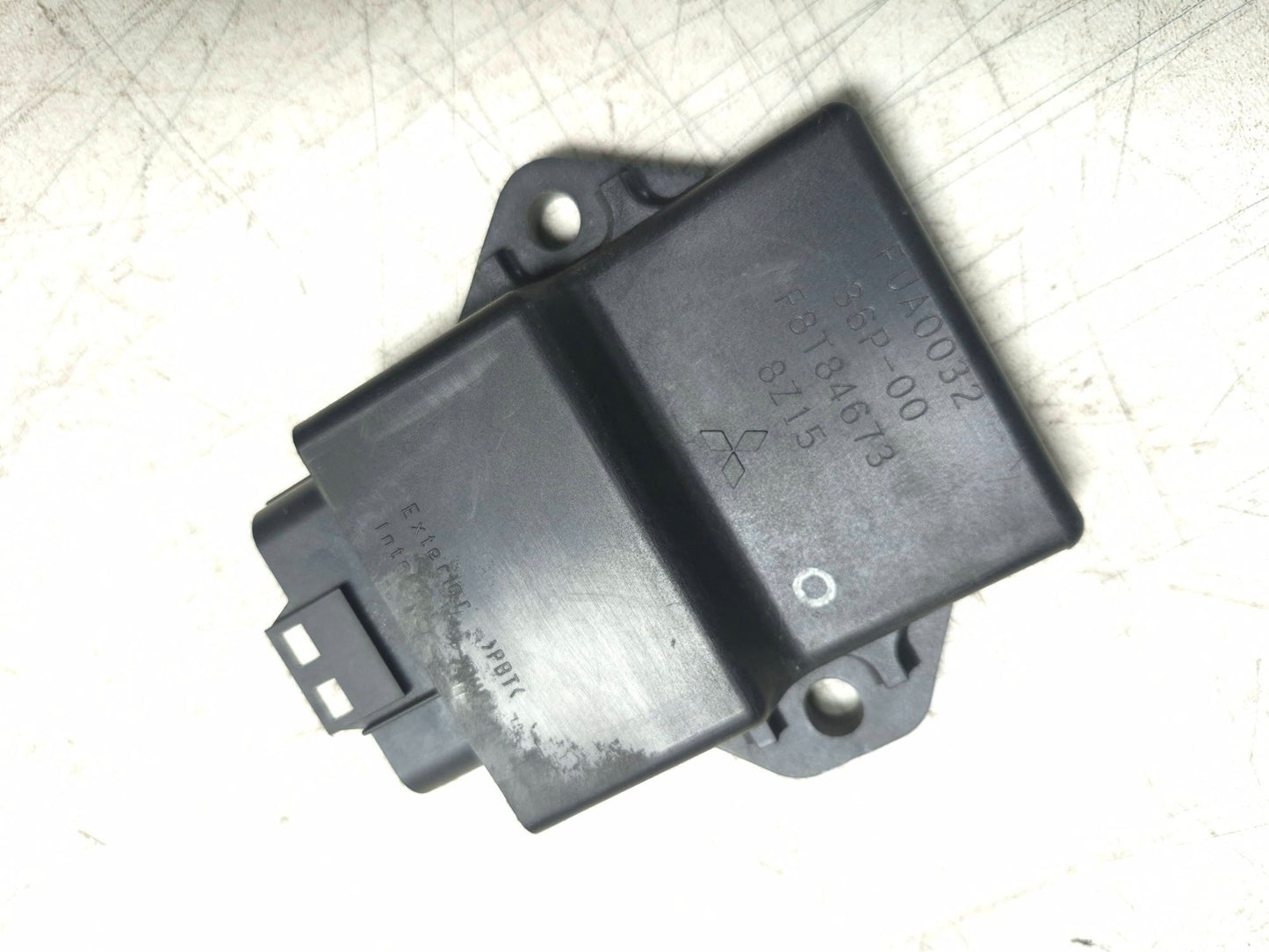 2009 Yamaha Fz6r Ecu Ecm Engine Control Module Unit OEM
