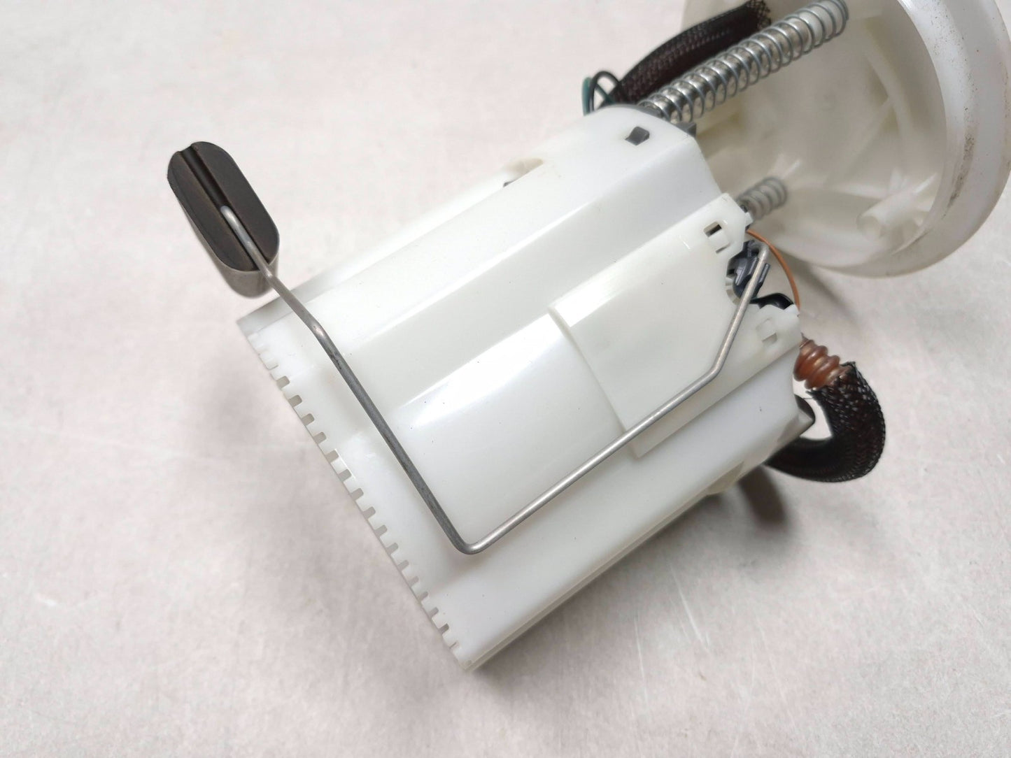 2013 Ford Transit Connect Fuel Pump OEM