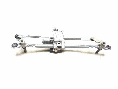 2021 Alfa Romeo Giulia Windshield Wiper Motor W/ Linkage 00505549830 Oem✅