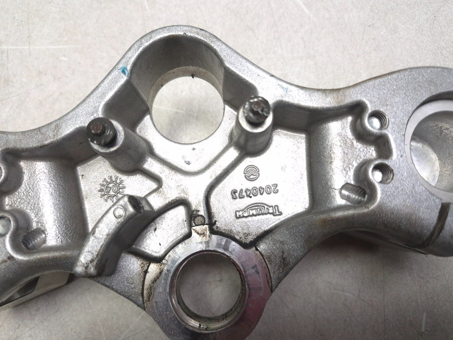 2005  Triumph Sprint St Upper Triple Tree  OEM