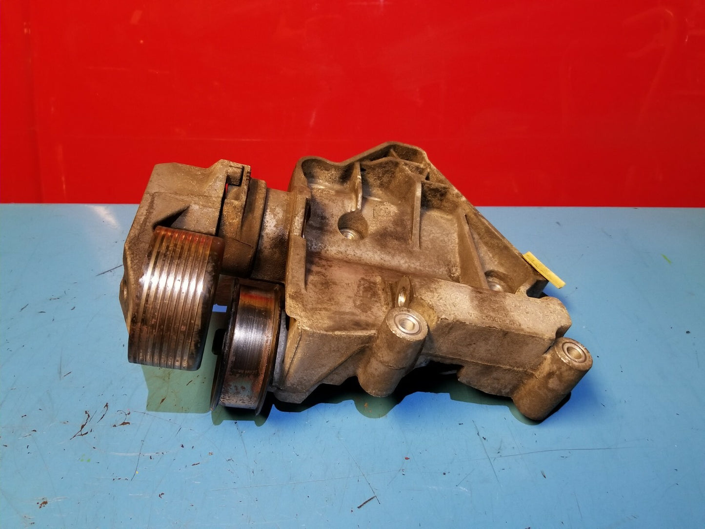 2009 Range Rover Sport Alternator Support Mount Bracket W/ Tensioner Pulley OEM