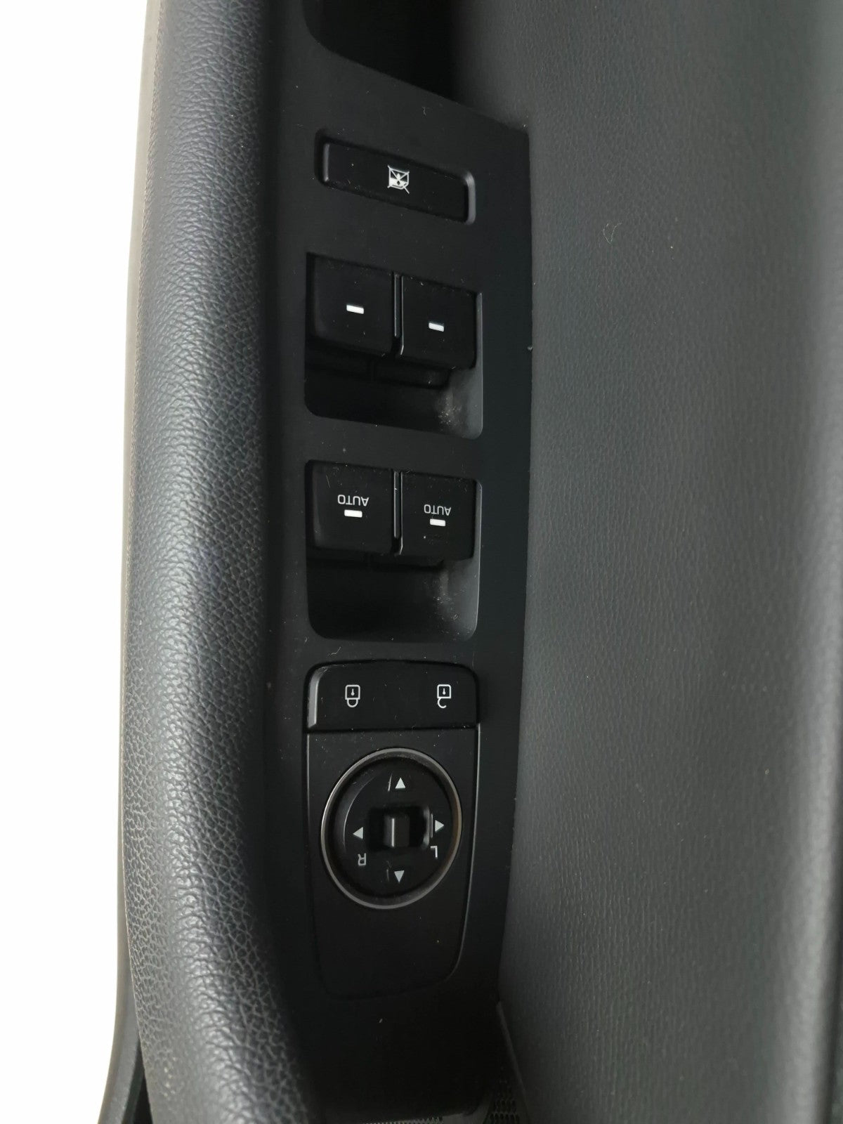 2018 Hyundai Sonata Front Door Panel Trim Left & Right OEM