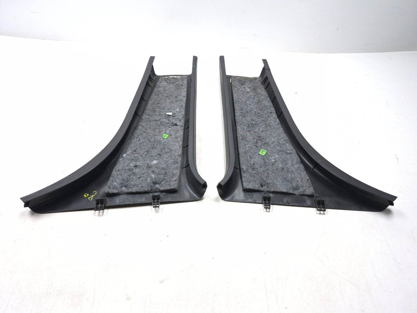 2010 Dodge Caliber Sxt B Pillar Lower Trim Panel Left & Right Pair OEM