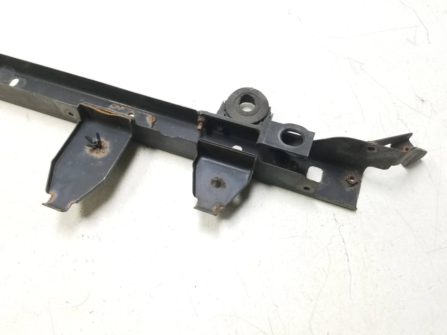 09-14 Nissan Rogue Radiator Core Upper Support Bracket OEM ✅