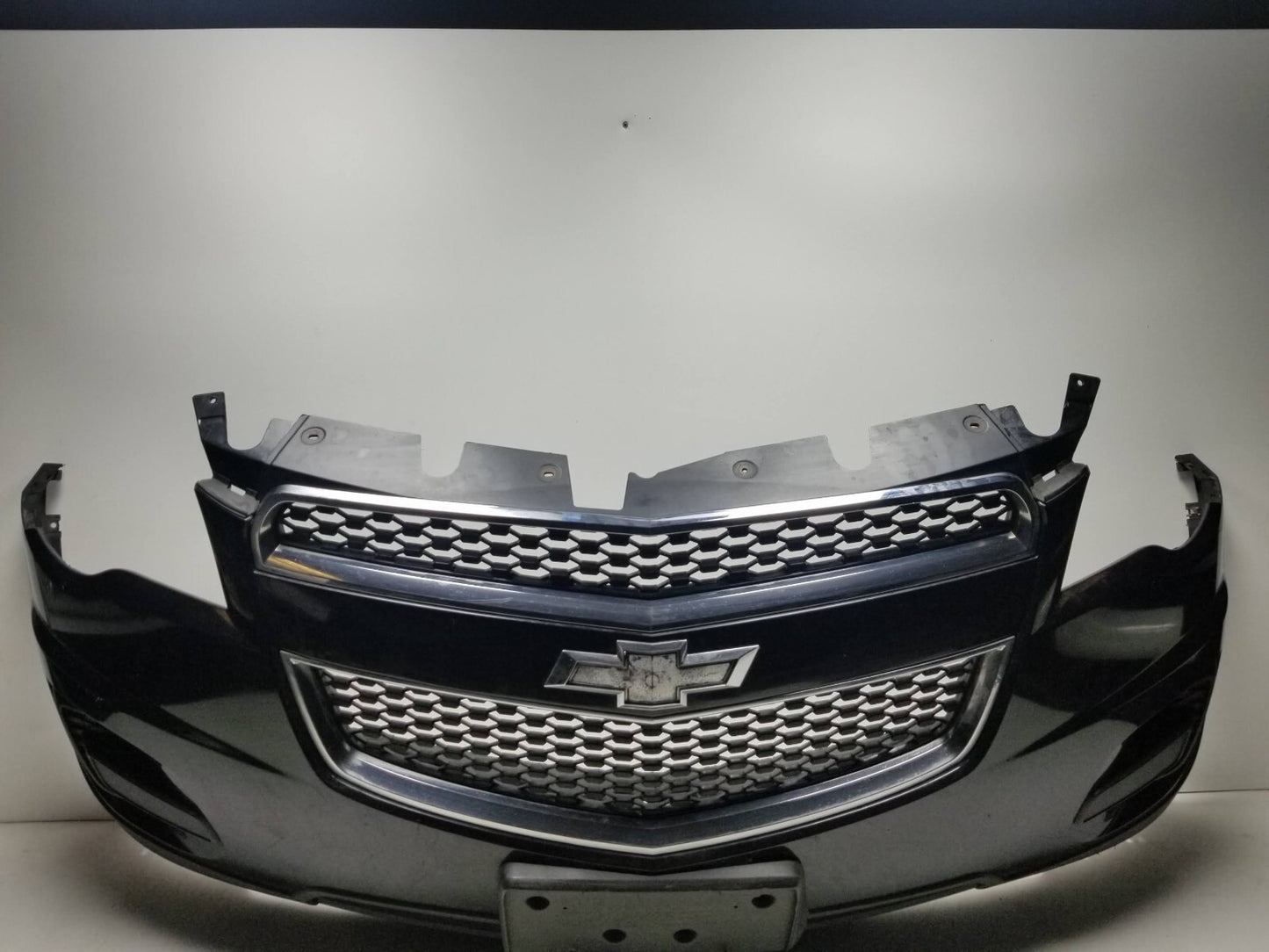 10 - 15 Chevrolet Equinox Front Bumper Cover 20896096 Oem. Local Pick Up