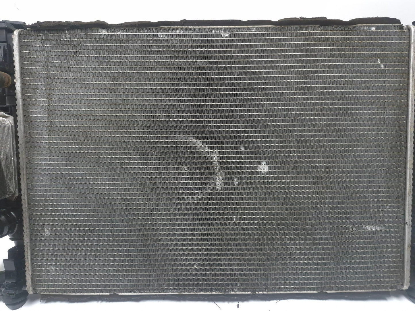 2013 Volvo S60 T5 2.5l Engine Cooling Radiator OEM 31368082