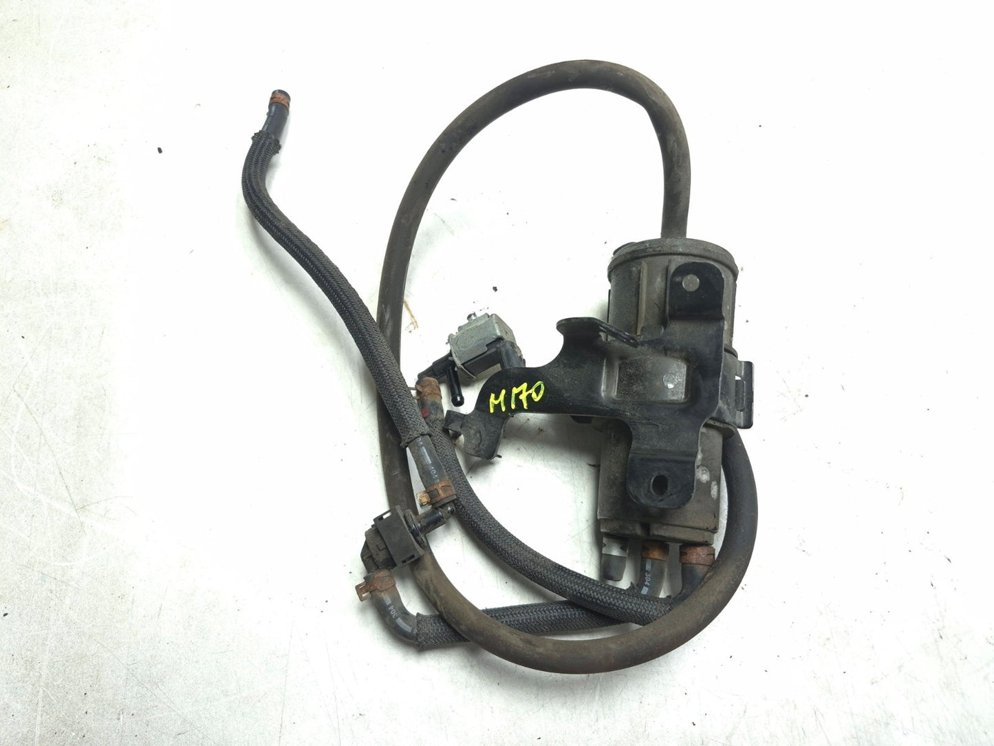2015 Suzuki Gw250 Inazuma 250 Charcoal Evap Canister W/ Valve OEM