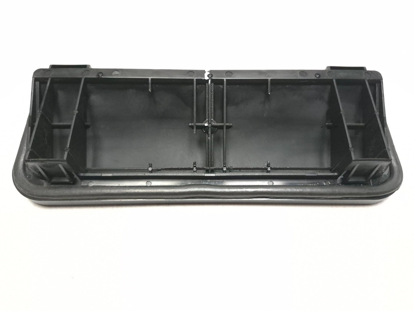 2011 Nissan Juke Rear Quarter Pressure Vent Flap OEM