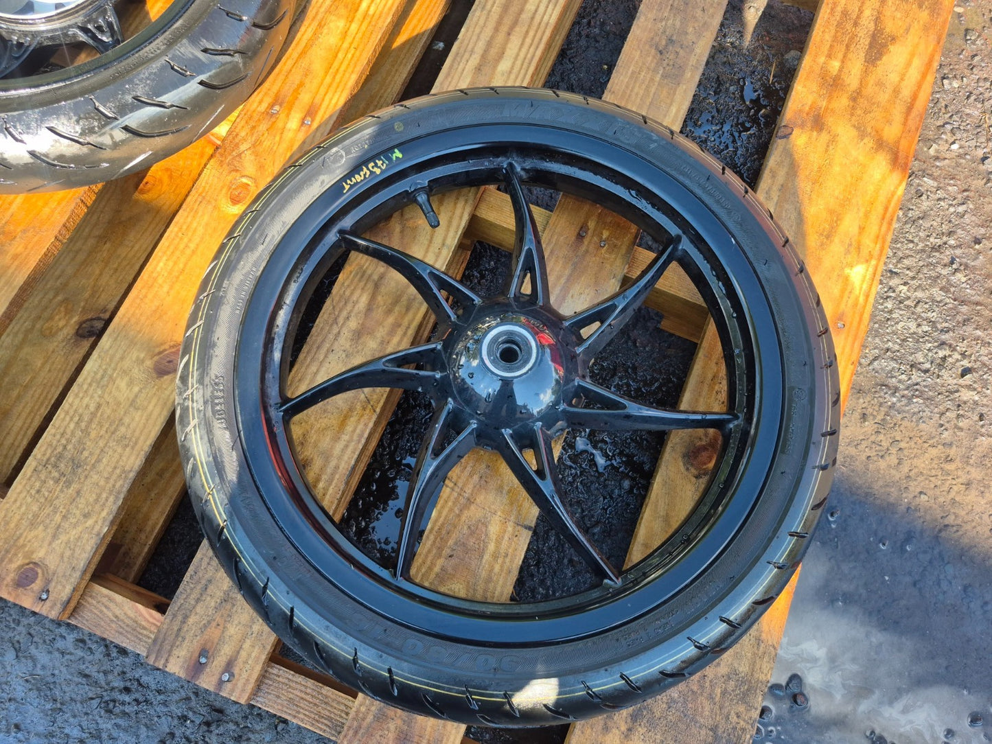 2022 Piaggio Liberty 150 Wheel Rim W/tire Front & Rear Pair OEM