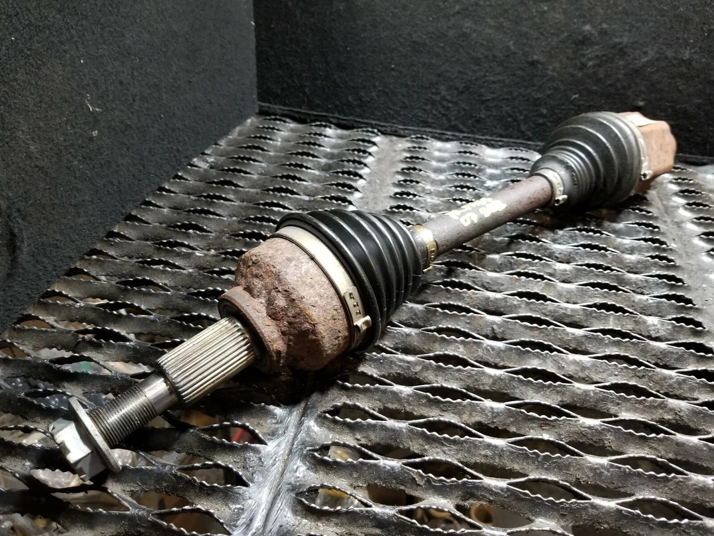 2007 Chrysler Sebring Front Axle Shaft 2pcs OEM