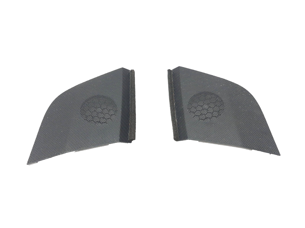 2017 Toyota Highlander Dash Instrument Panel Speaker Cover Left & Right OEM