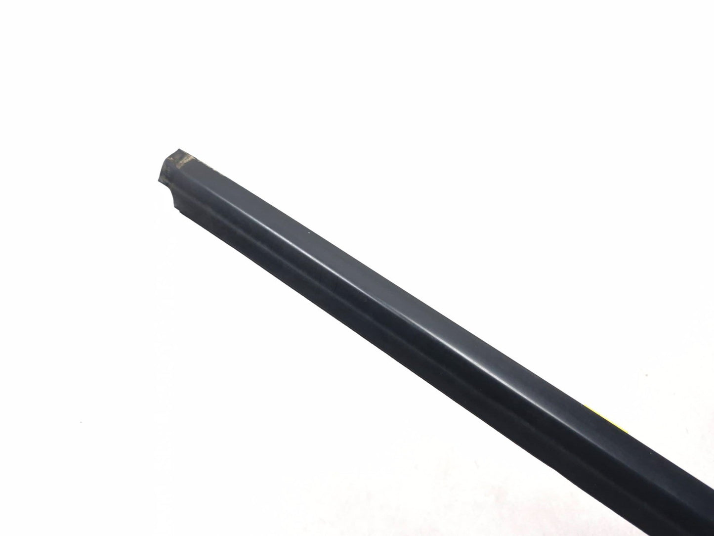 2013 Hyundai Genesis Coupe Door Glass Belt Seal Molding OEM