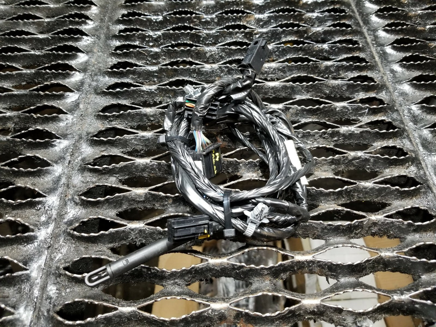 2011 - 2015 Chevrolet Camaro Heater Wire Wiring Harness & Temp Sensor OEM