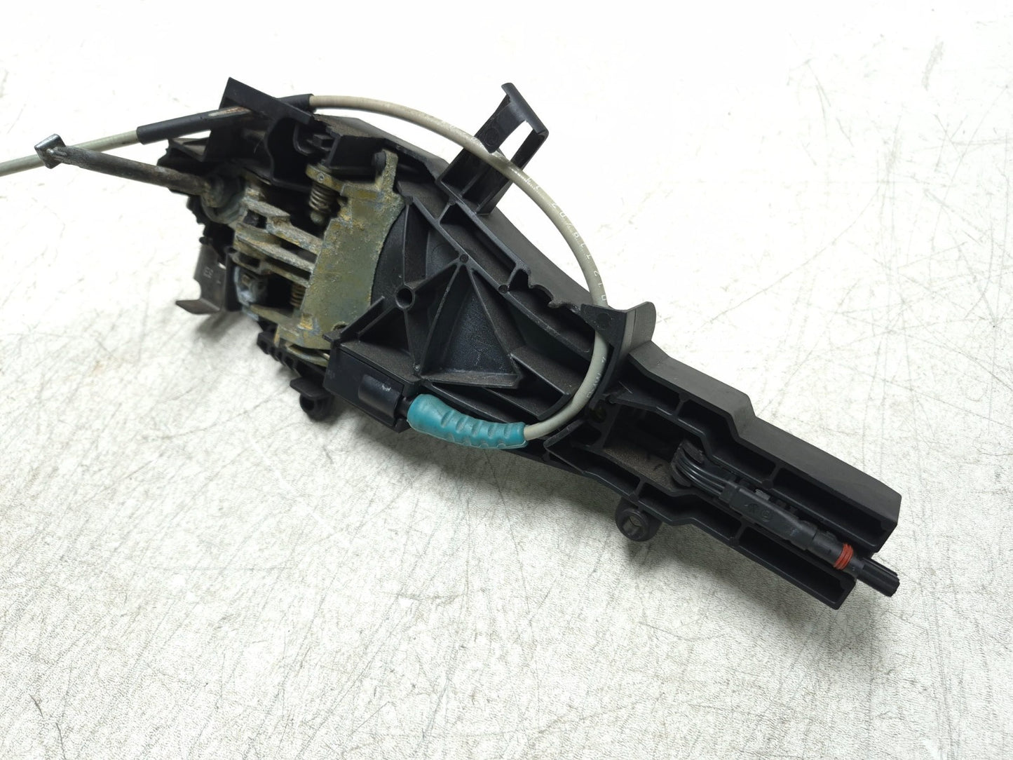2008 BMW X6 E71 Front Exterior Door Handle & Key Driver Side Left OEM